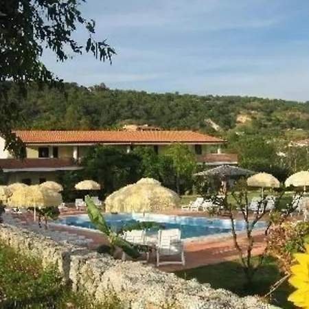 Ferienhaus Ferienhaus Fuer 5 Personen Ca 55 Qm In Di Ricadi, Kalabrien Provinz Vibo Valentia - B56439